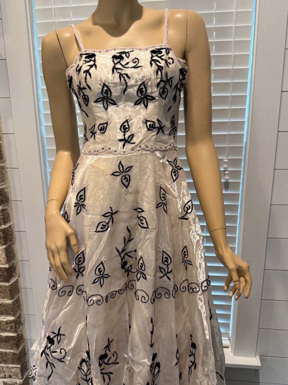 Sue Wong Silk Dress Beaded Evening Gown Black Floral Beige Cream Midi Short J4